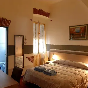 https://albergo-astro.hotelitalianriviera.com